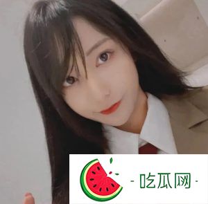 coser優雅醬宣布退圈，直言老頭好有低保，多走了彎路