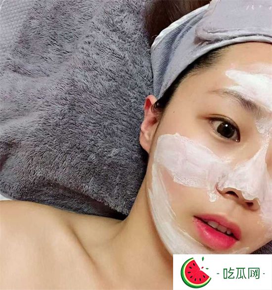 烏魯木齊體制內(nèi)甜妹后續(xù) 各種電擊** 花樣玩火腿腸層出不窮-吃瓜網(wǎng)