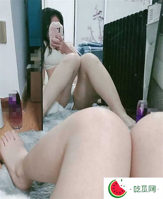 頂級身材美少女不雅視頻流出 白嫩筒體拍下各種露出照 尺度相當炸裂!-吃瓜網