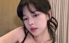 沫子深夜開直播被粉絲問怎么看上現(xiàn)任男友-直言：因為那晚得負(fù)責(zé)