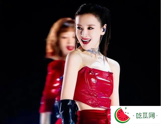 “真相”一再反轉，離婚難堪十二載，潘粵明和董潔各自現狀如何？